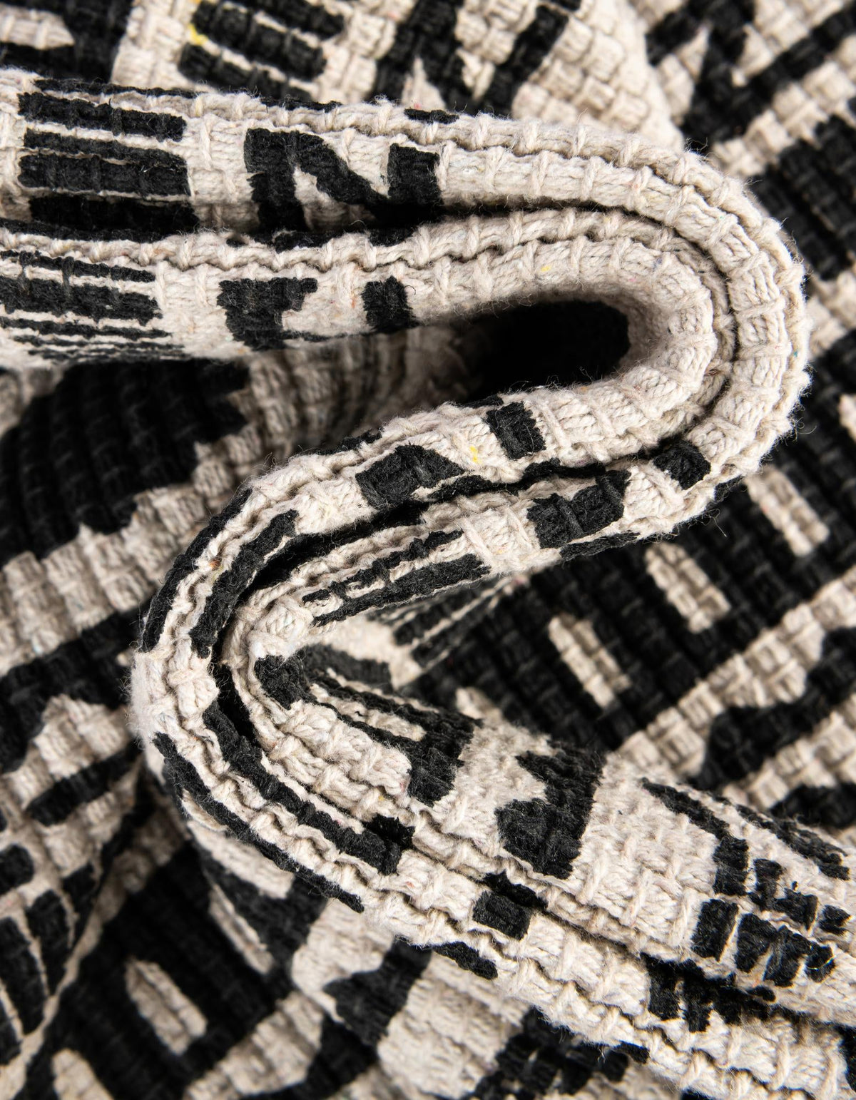 Thar Cotton Collection Area Rug -  Kovalam Rectangle Multi  lifestyle 15