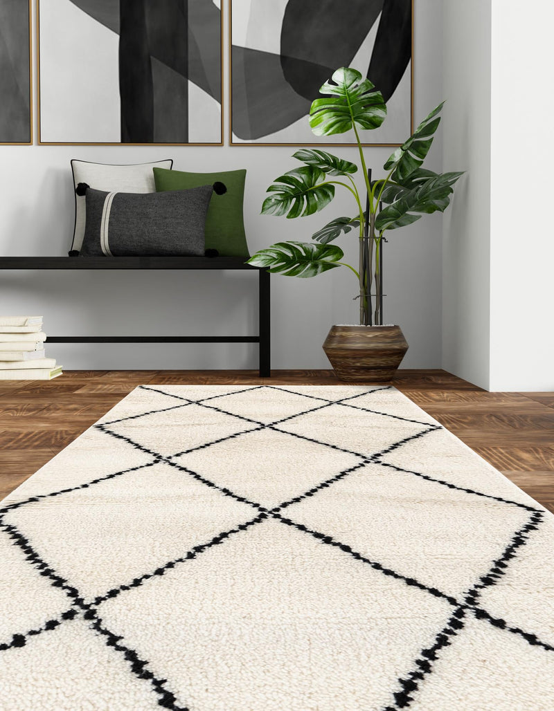 Zouina Berber Wool Collection Area Rug - Atlas Runner Ivory and Black  lifestyle 31