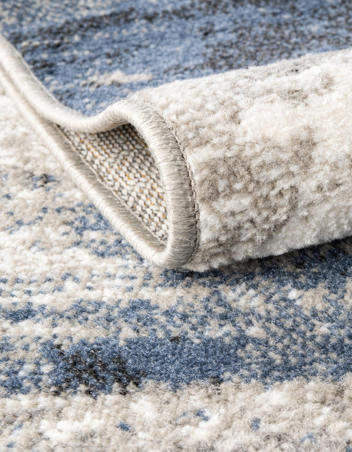 Copenhagen Edge Collection Area Rug - Nyhavn Round Blue  lifestyle 82