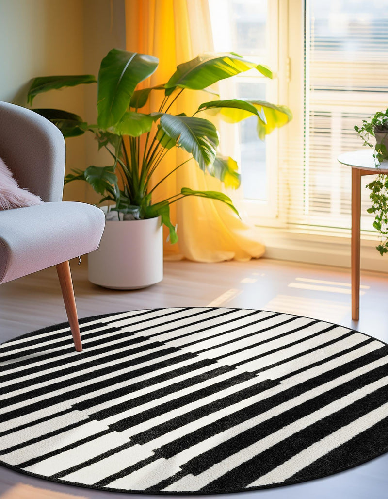 Copenhagen Edge Collection Area Rug -  Vesterbro Round Black  lifestyle 90