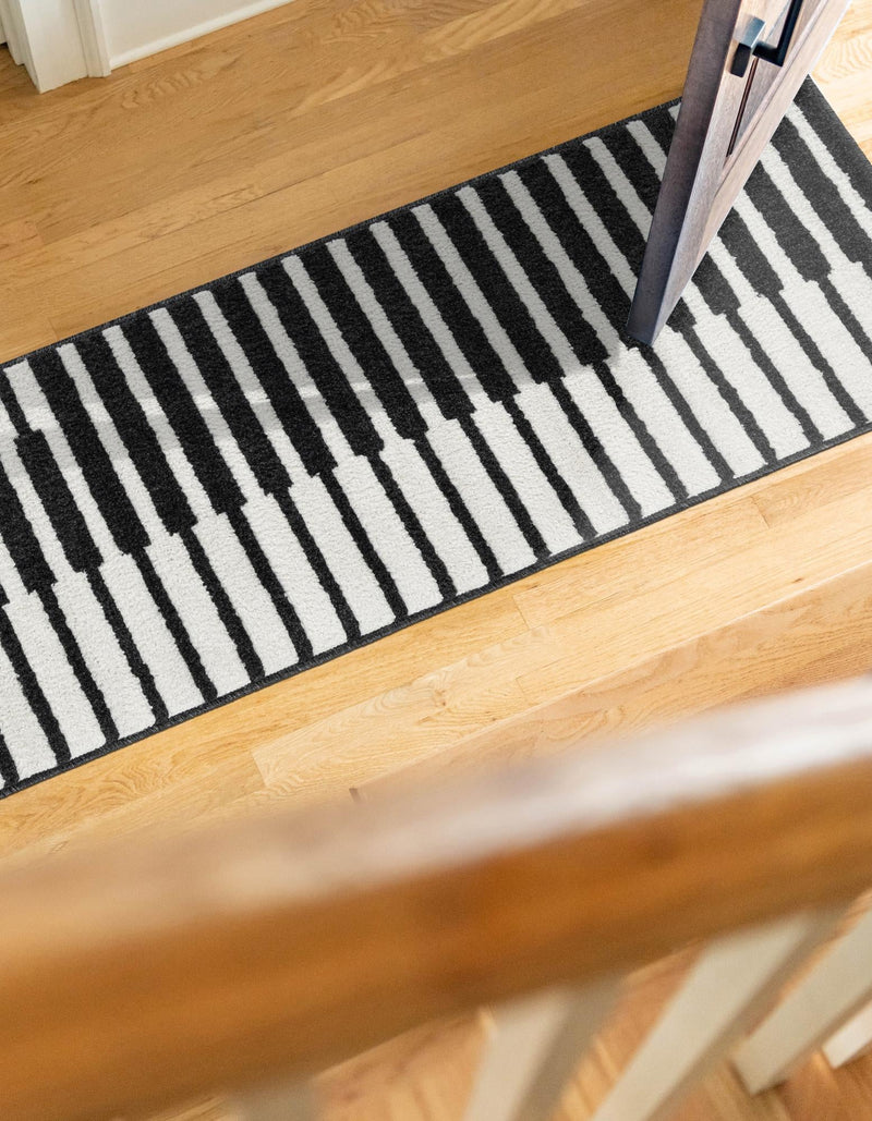 Copenhagen Edge Collection Area Rug -  Vesterbro Runner Black  lifestyle 132