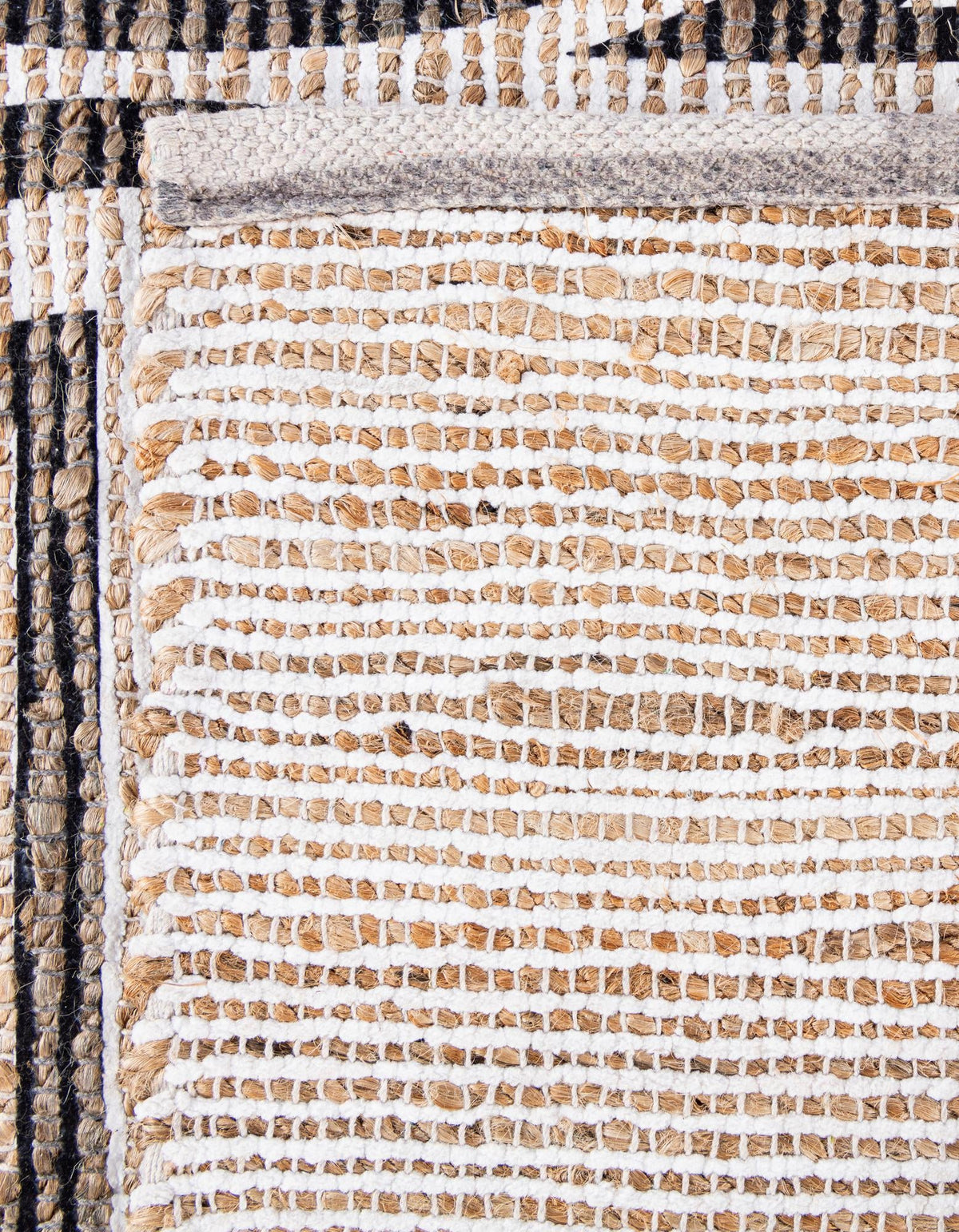 Desert Weave Jute Collection Area Rug -  Thar Rectangle Black and Ivory  lifestyle 41