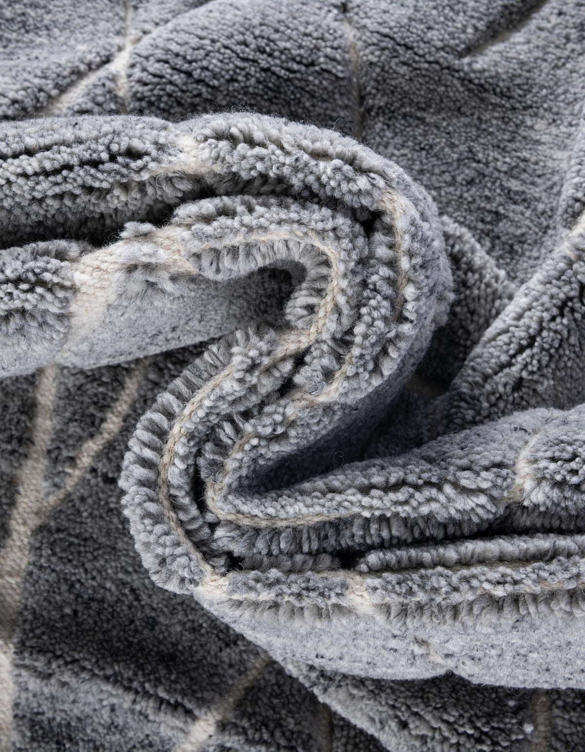 Sahara Berber Wool Collection Area Rug - Marrakesh Rectangle Silver Gray  lifestyle 29