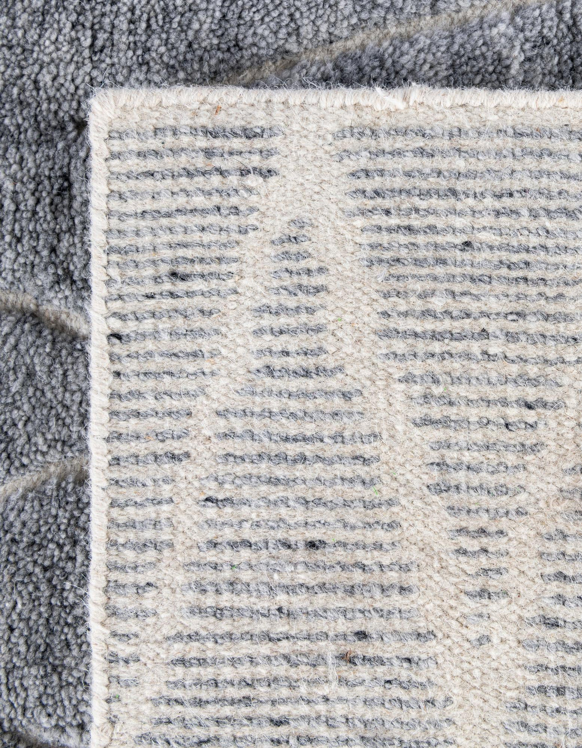 Sahara Berber Wool Collection Area Rug - Marrakesh Rectangle Silver Gray  lifestyle 31
