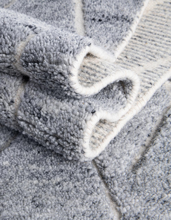 Sahara Berber Wool Collection Area Rug - Marrakesh Rectangle Silver Gray  lifestyle 39