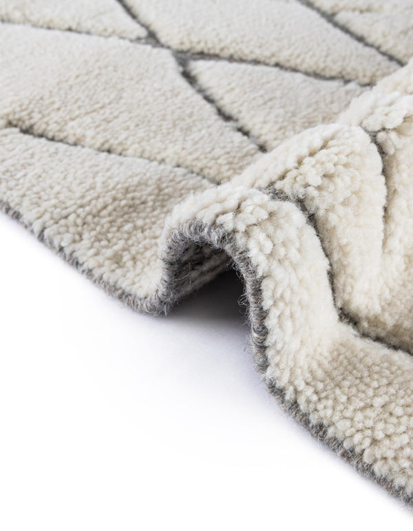 Sahara Berber Wool Collection Area Rug - Marrakesh Rectangle Pure Ivory  lifestyle 32