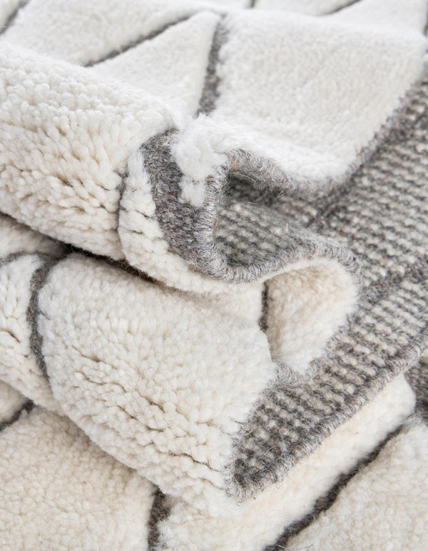 Sahara Berber Wool Collection Area Rug - Marrakesh Rectangle Pure Ivory  lifestyle 38