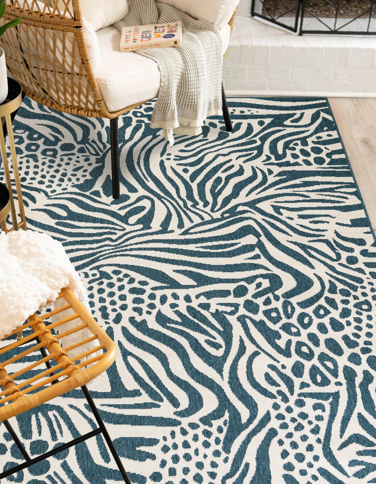 Savannah Escape Collection Area Rug -  Masai Rectangle Navy Blue and Ivory  lifestyle 8