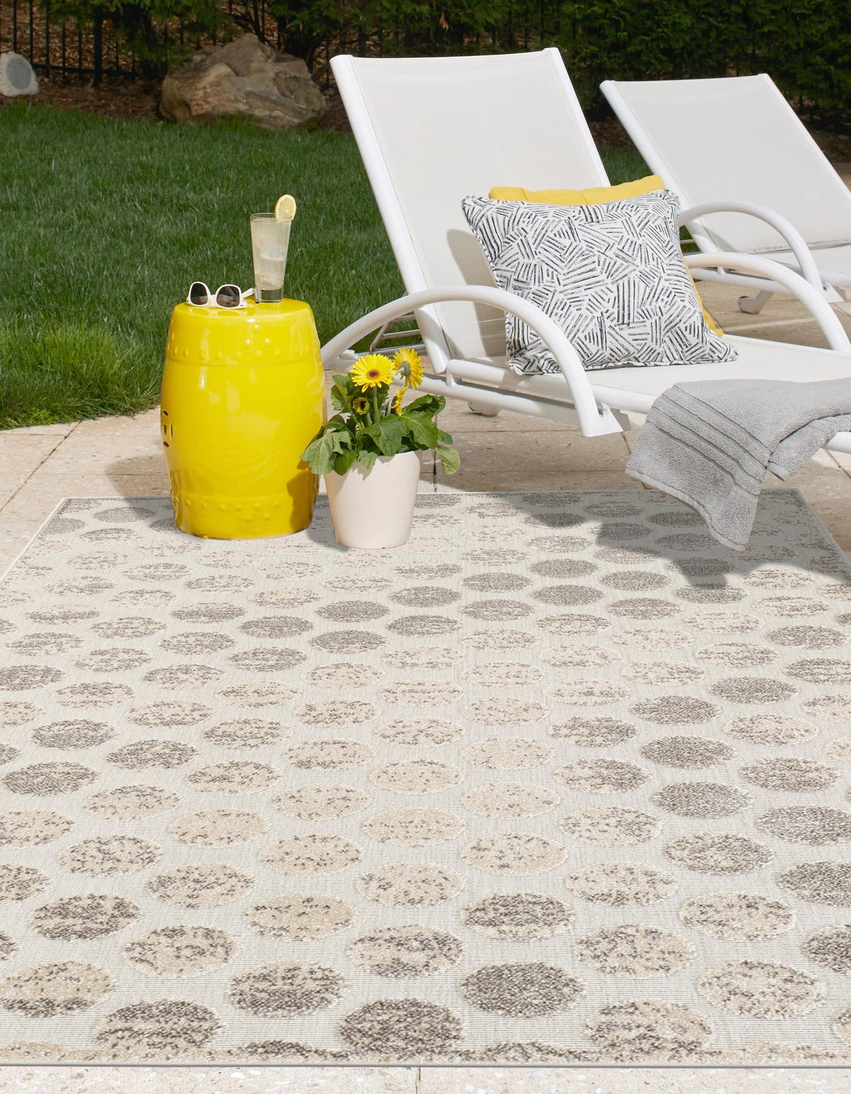 Catalina Cove Outdoor Collection Area Rug -  Capistrano Rectangle Beige and Ivory  lifestyle 25