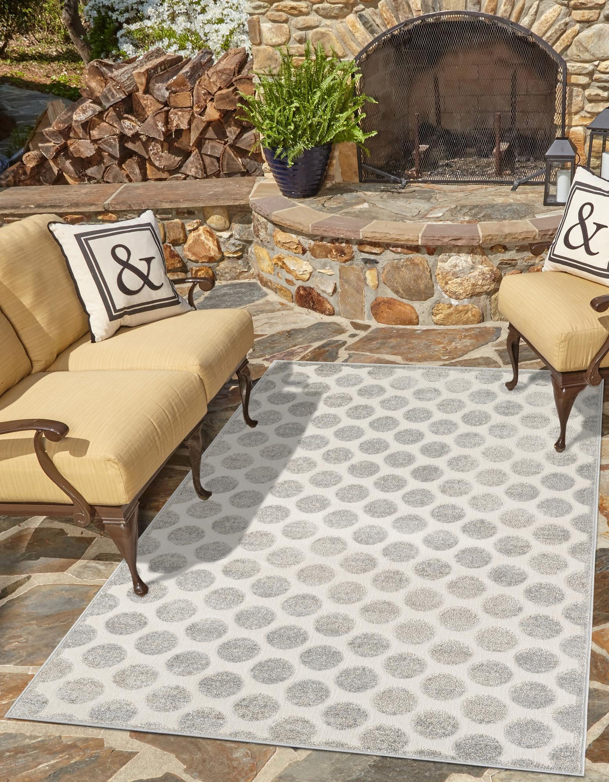 Catalina Cove Outdoor Collection Area Rug -  Capistrano Rectangle Gray  lifestyle 5