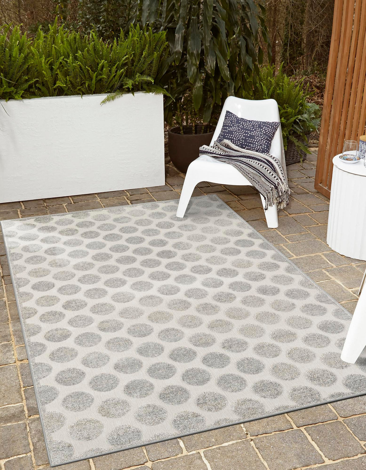 Catalina Cove Outdoor Collection Area Rug -  Capistrano Rectangle Gray  lifestyle 11