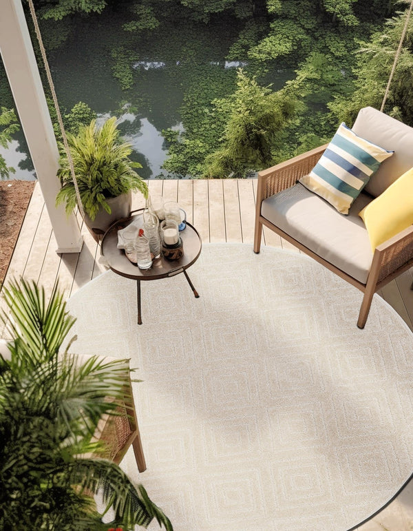 Catalina Cove Outdoor Collection Area Rug -  Venice Round Beige  lifestyle 109