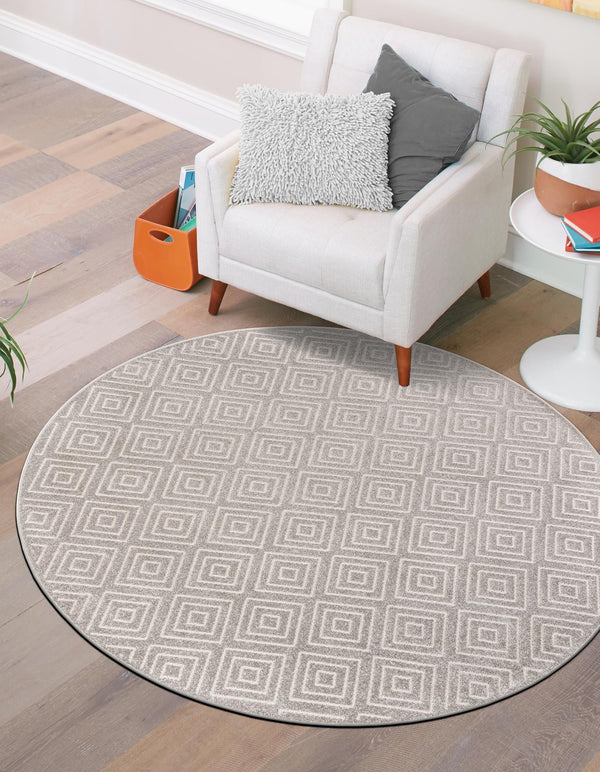 Catalina Cove Outdoor Collection Area Rug -  Venice Round Gray  lifestyle 132
