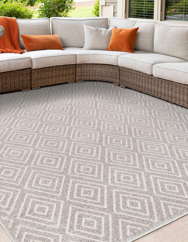 Catalina Cove Outdoor Collection Area Rug -  Venice Square Gray  lifestyle 125