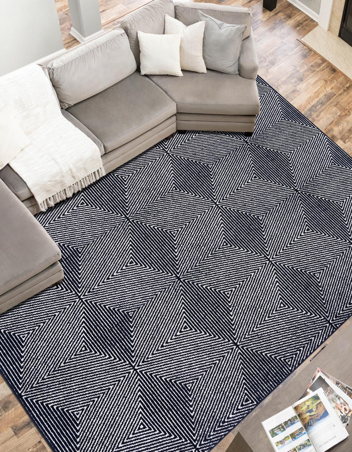 Catalina Cove Outdoor Collection Area Rug -  Hermosa Rectangle Navy Blue  lifestyle 9