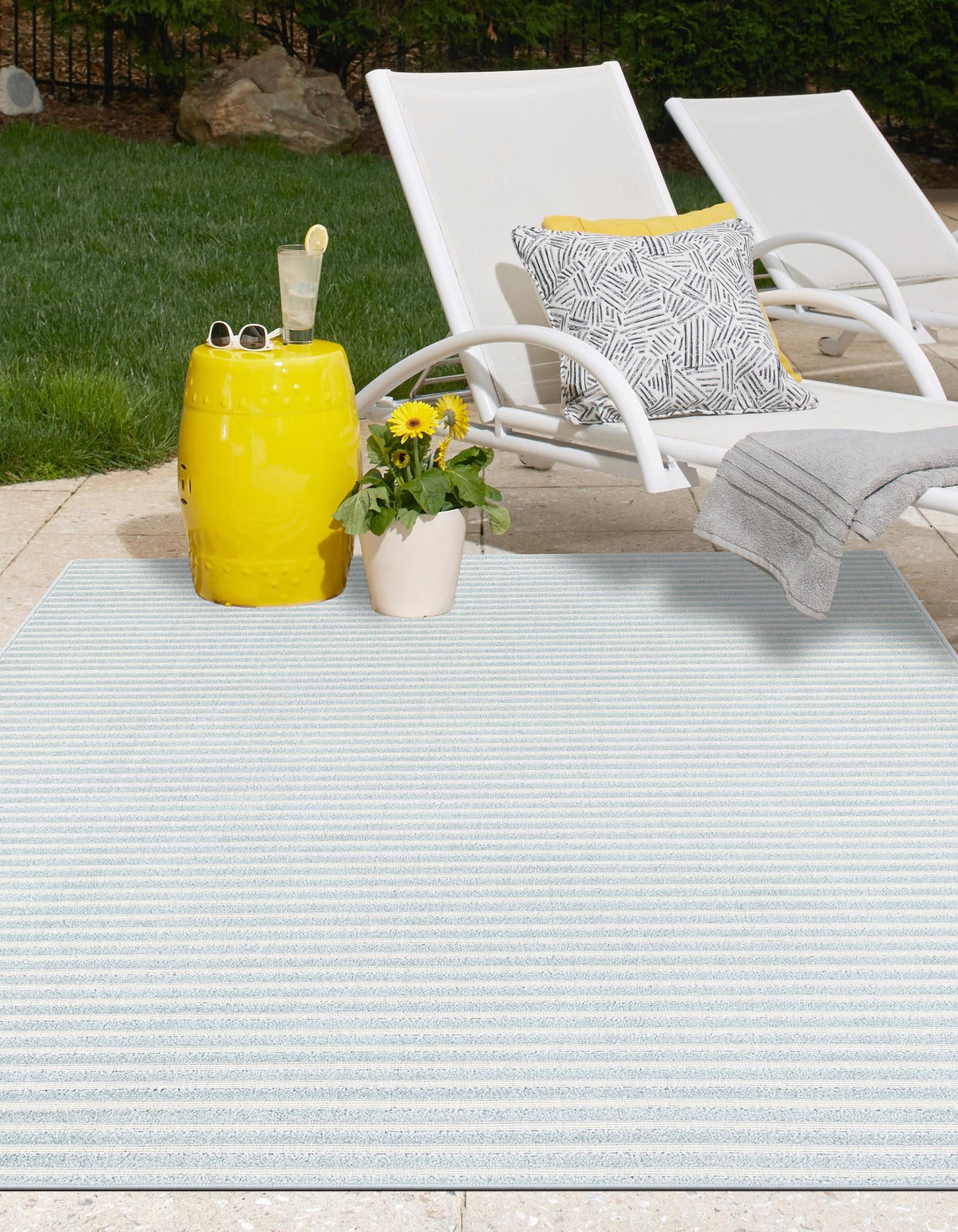 Catalina Cove Outdoor Collection Area Rug -  Zuma Rectangle Light Blue  lifestyle 22