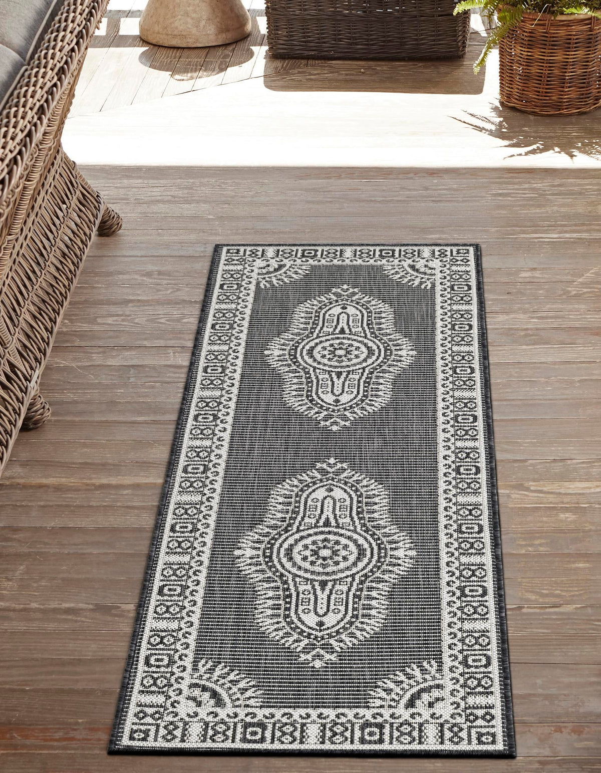 Patio Heritage Collection Area Rug -  Biloxi Runner Black and White  lifestyle 107