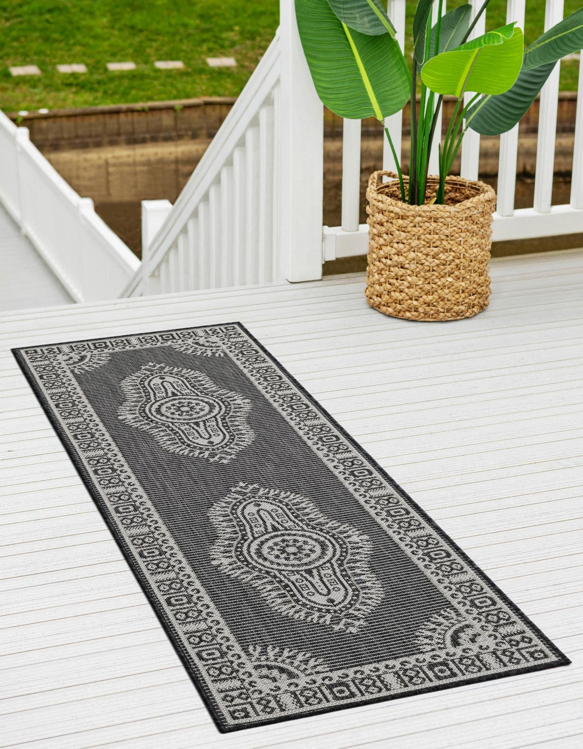 Patio Heritage Collection Area Rug -  Biloxi Runner Black and White  lifestyle 131