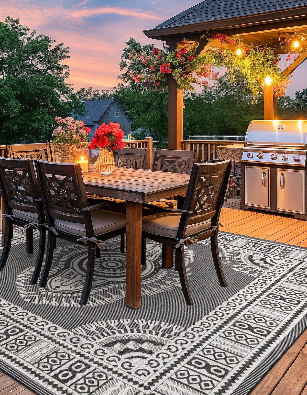 Patio Heritage Collection Area Rug -  Biloxi Square Black and White  lifestyle 82