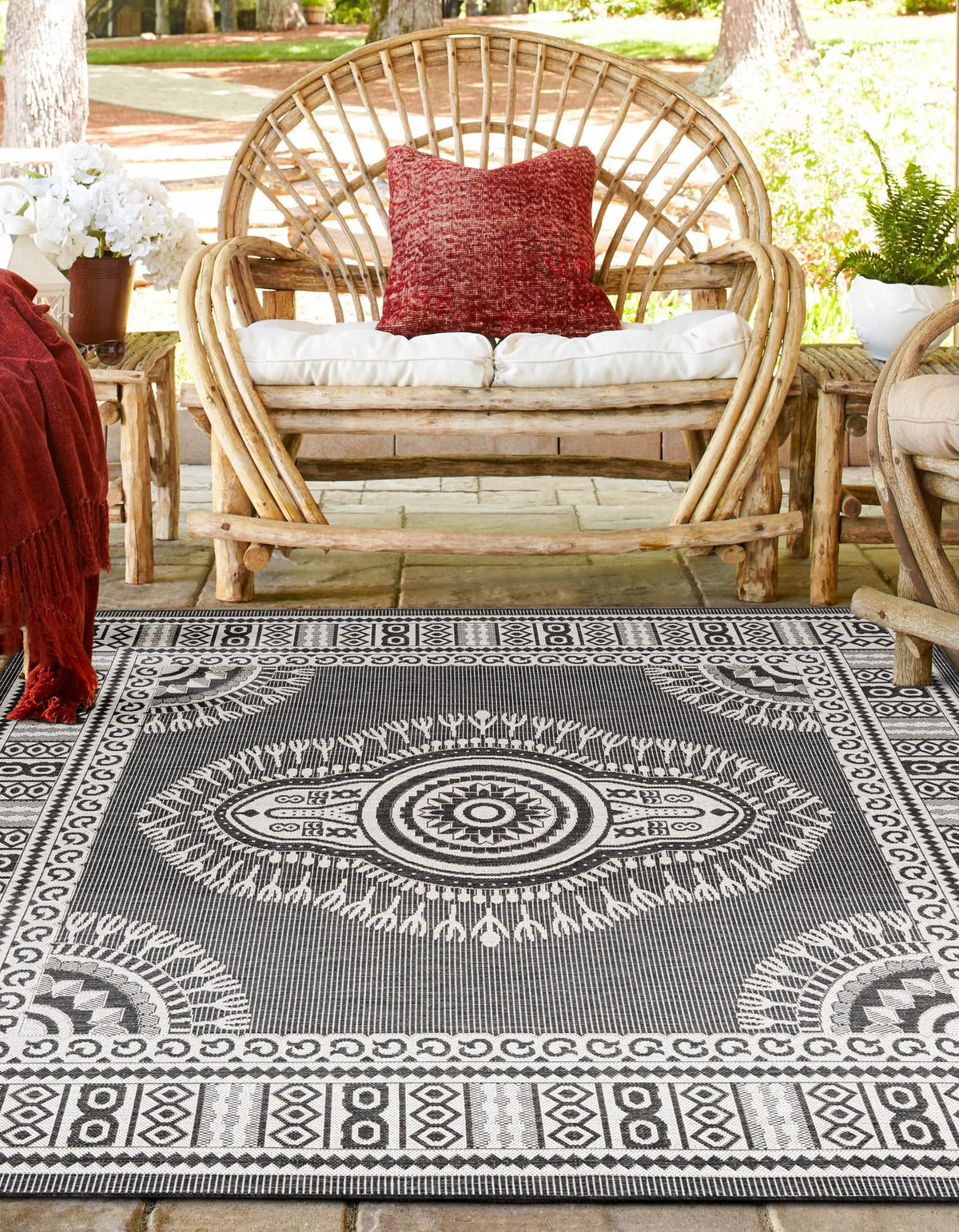 Patio Heritage Collection Area Rug -  Biloxi Square Black and White  lifestyle 130