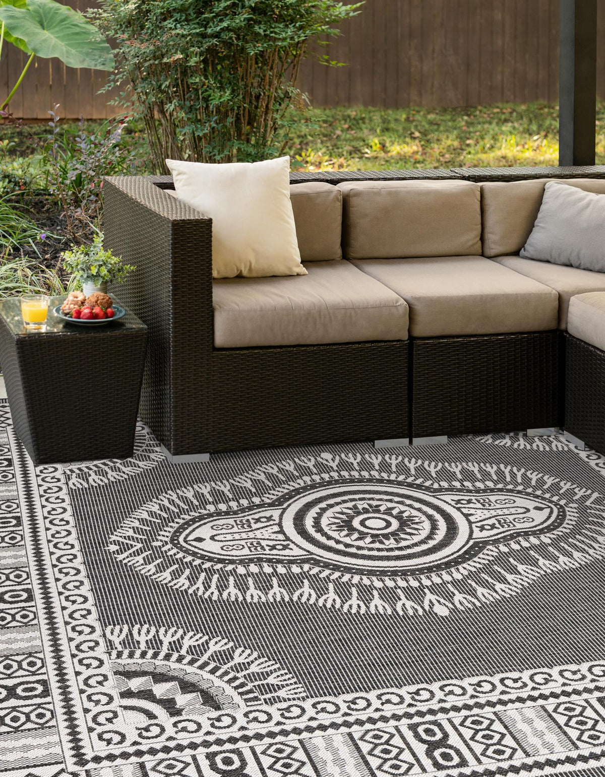Patio Heritage Collection Area Rug -  Biloxi Square Black and White  lifestyle 142