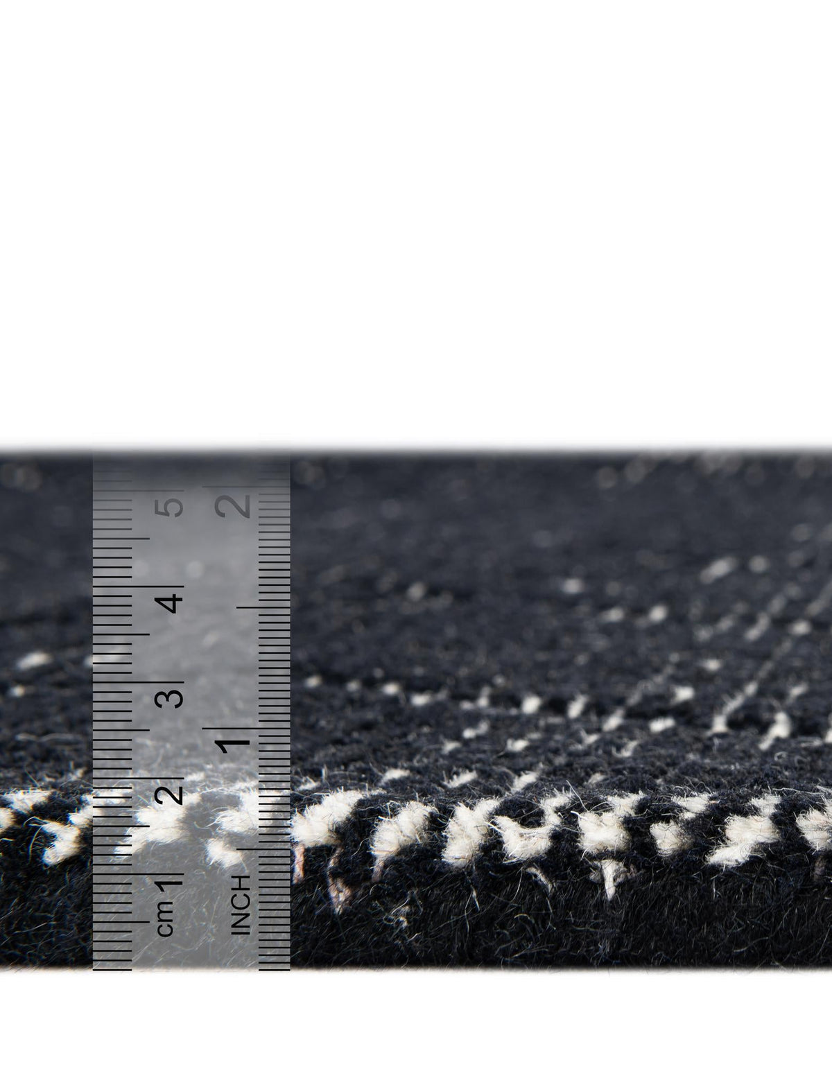 Nordic Loom Geometric Collection Area Rug - Oslo Round Jet Black  lifestyle 123
