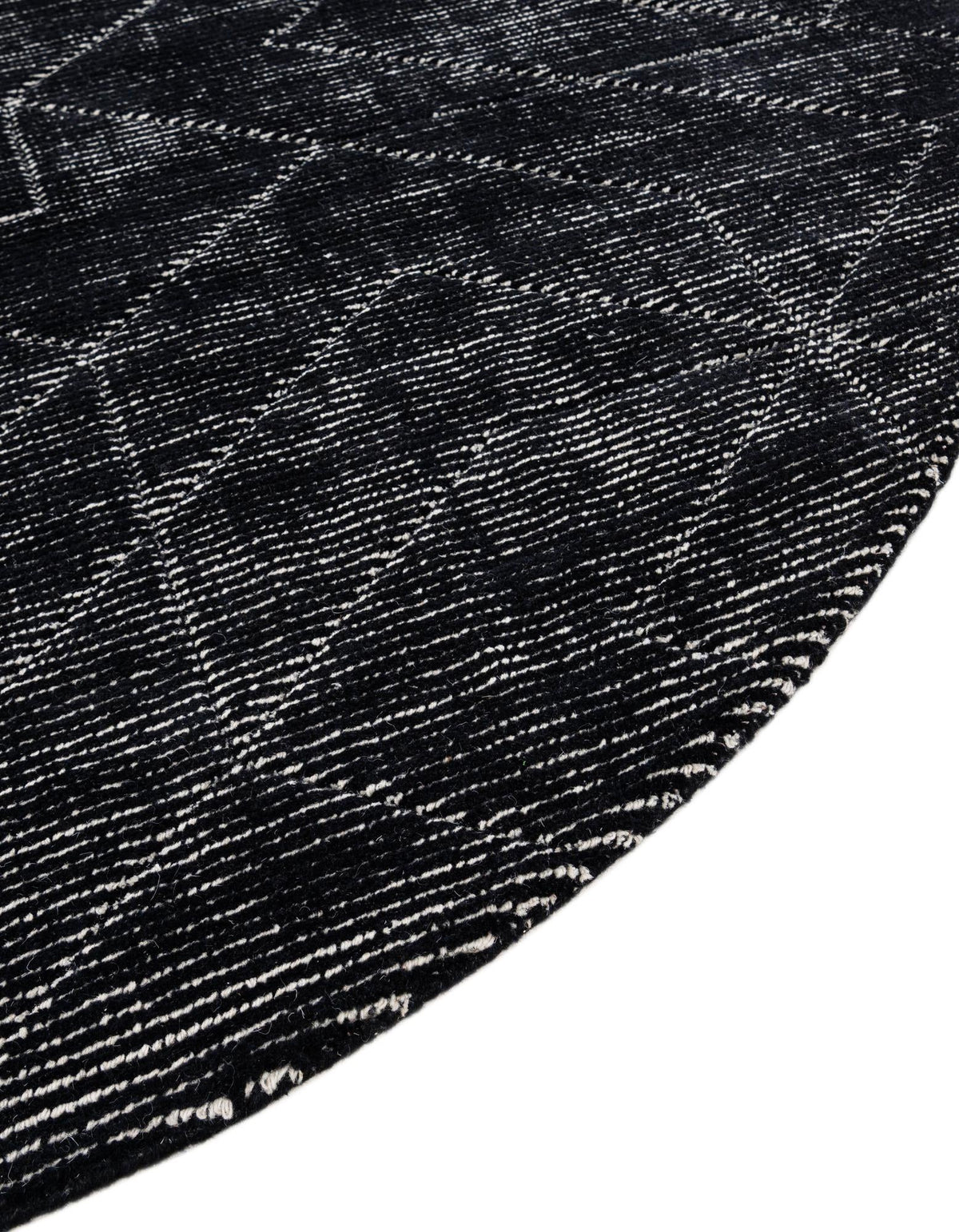Nordic Loom Geometric Collection Area Rug - Oslo Round Jet Black  lifestyle 130