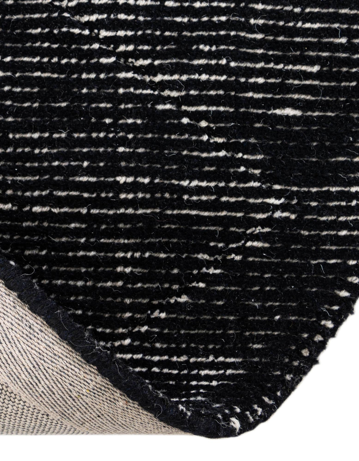 Nordic Loom Geometric Collection Area Rug - Oslo Round Jet Black  lifestyle 139