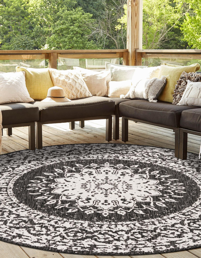 Patio Heritage Collection Area Rug -  Lafayette (Black and White) Round Black and White  lifestyle 18