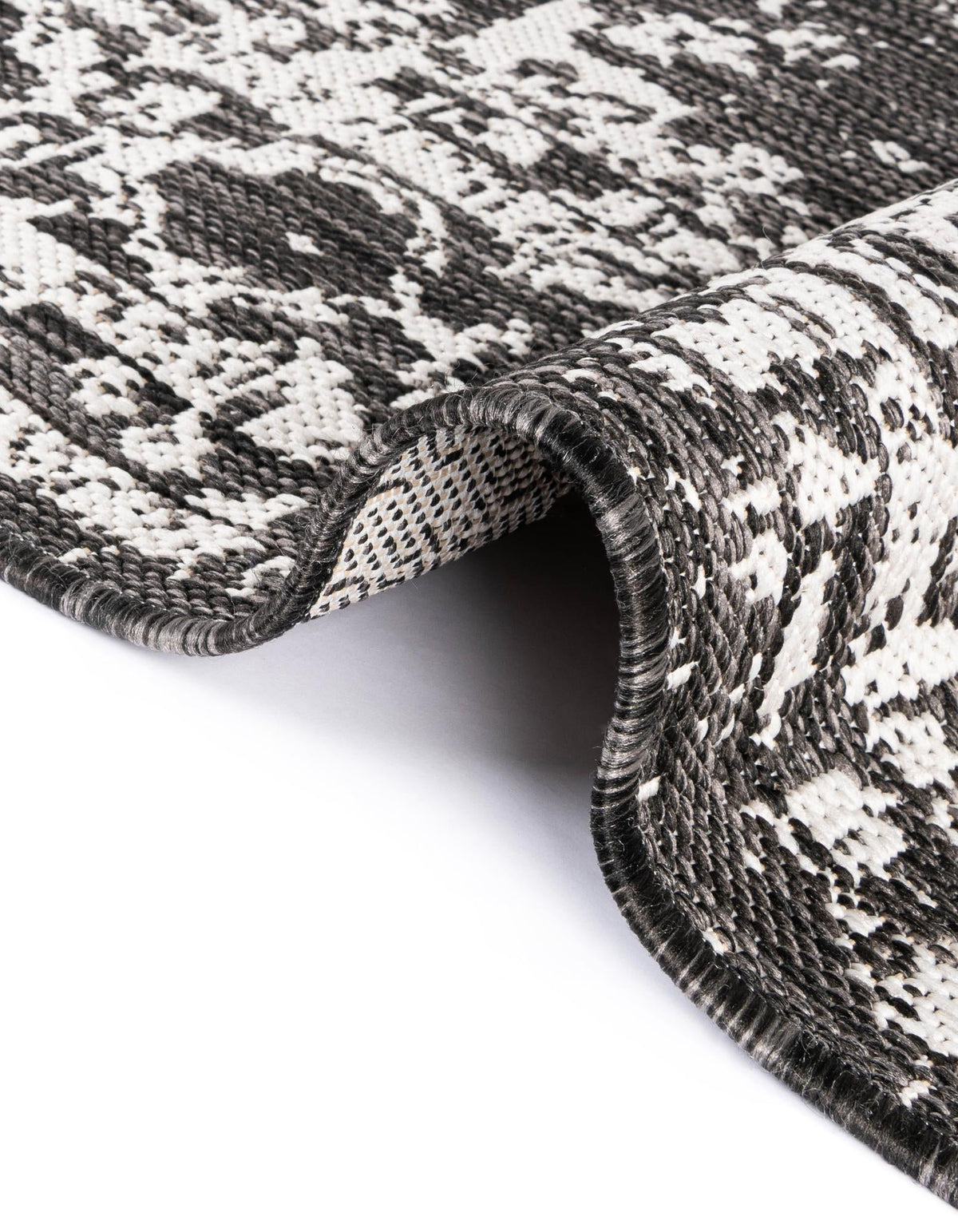 Patio Heritage Collection Area Rug -  Lafayette (Black and White) Round Black and White  lifestyle 49