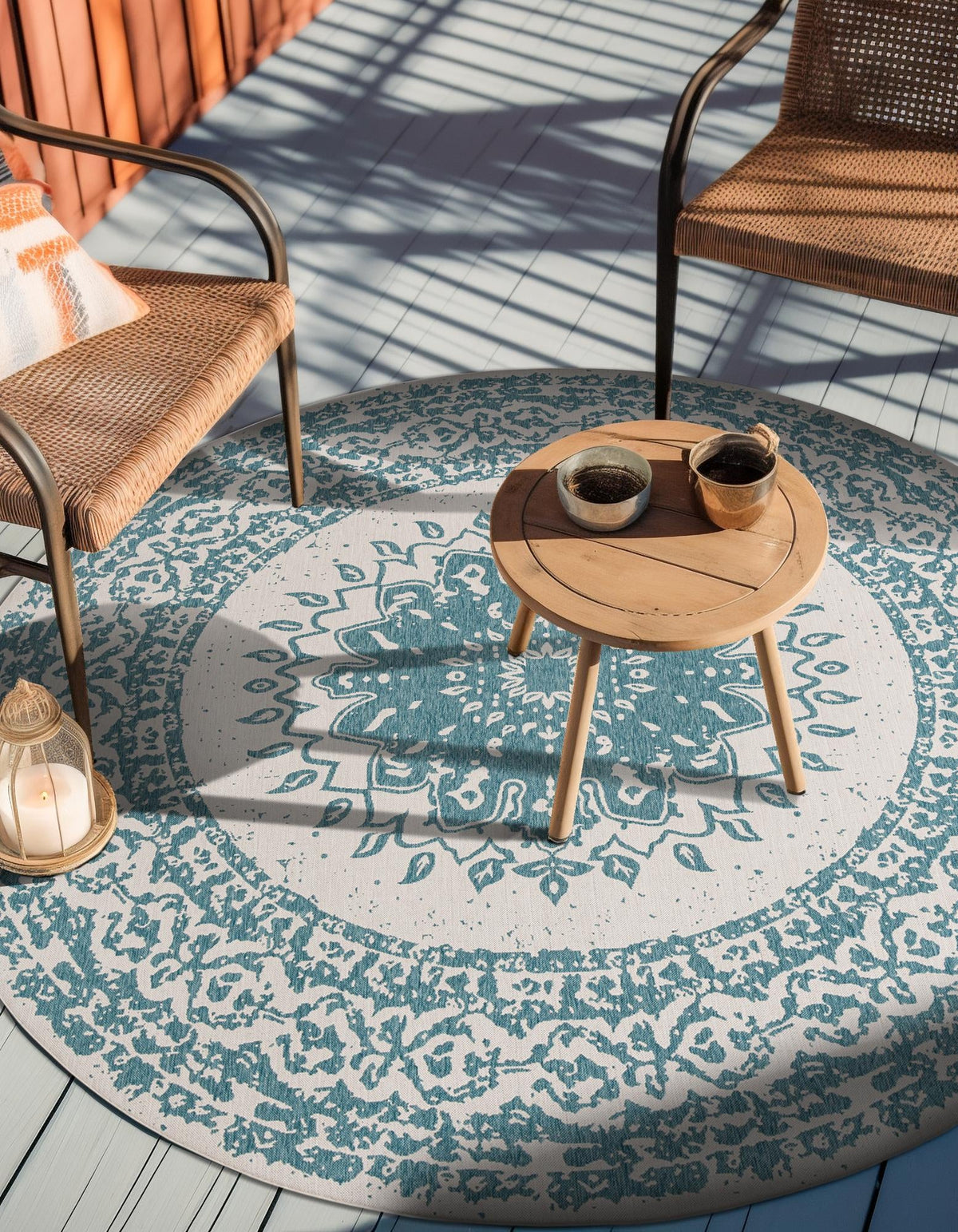 Patio Heritage Collection Area Rug -  Lafayette (Aqua) Round Aqua  lifestyle 24