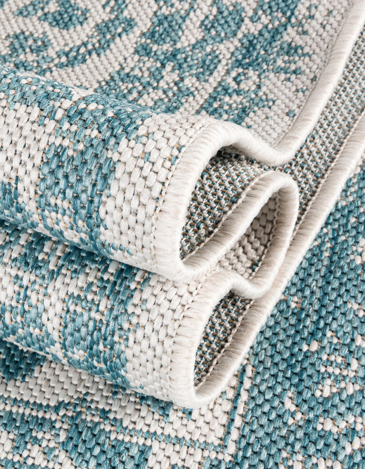 Patio Heritage Collection Area Rug -  Lafayette (Aqua) Round Aqua  lifestyle 52