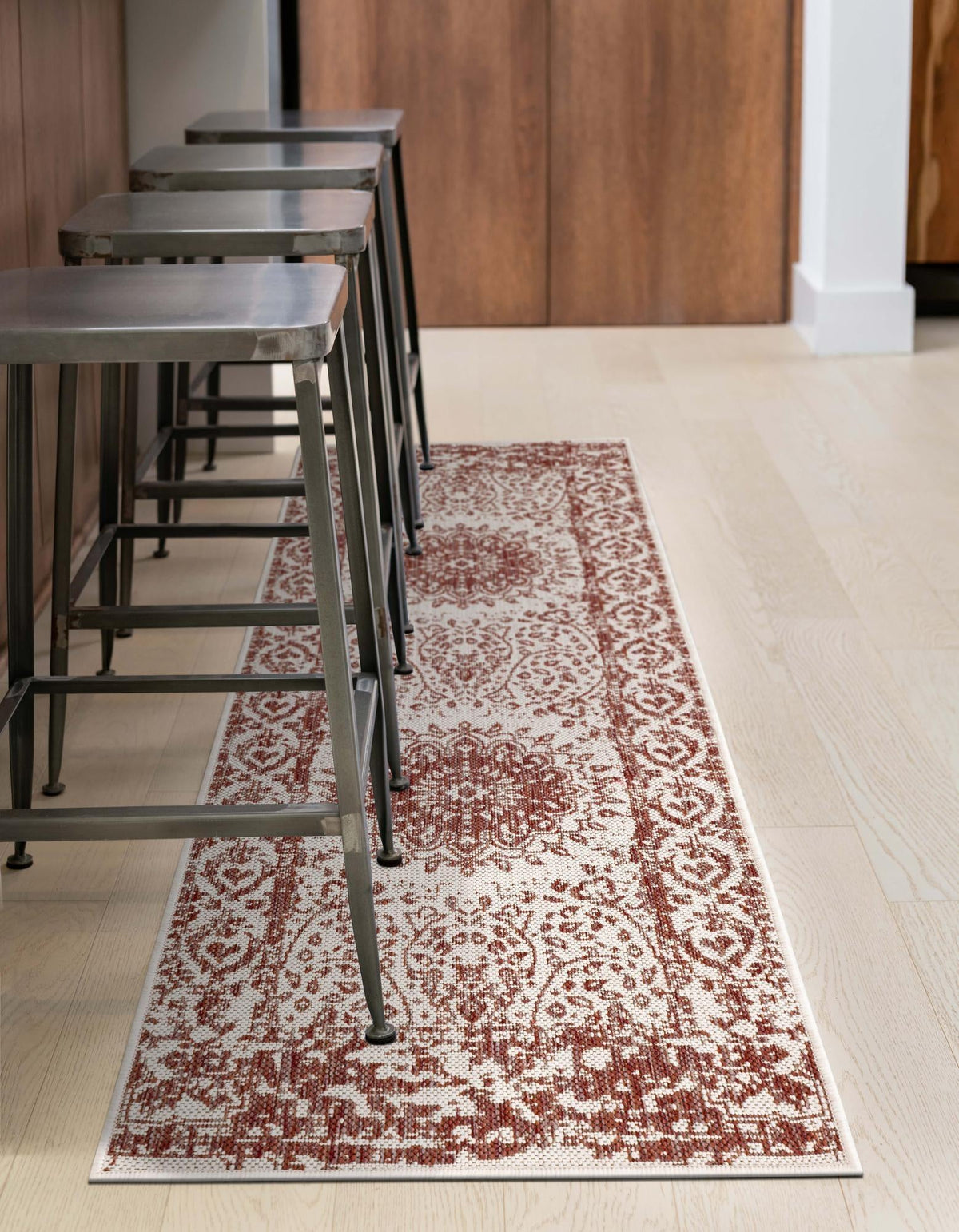 Patio Heritage Collection Area Rug -  Lafayette (Rust Red) Runner Rust Red  lifestyle 45