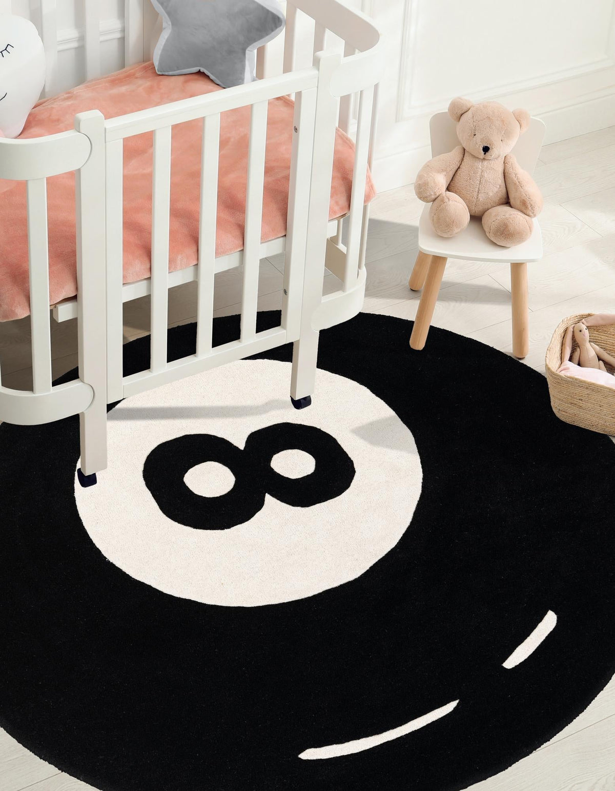 Shepherd's Glen Wool Collection Area Rug - Peninsula Round Black and White  lifestyle 8