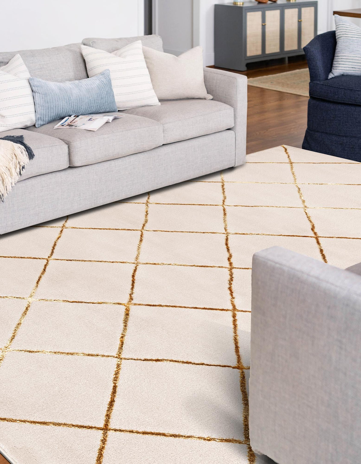 Metropolitan Matrix Collection Area Rug -  Urbana Rectangle White and Gold  lifestyle 12