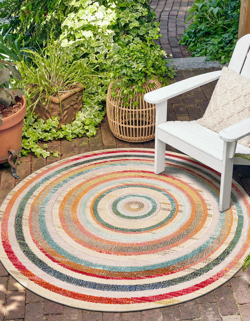 Outdoor Marrakesh Collection Area Rug -  Ouarzazate Round Multi Beige  lifestyle 46
