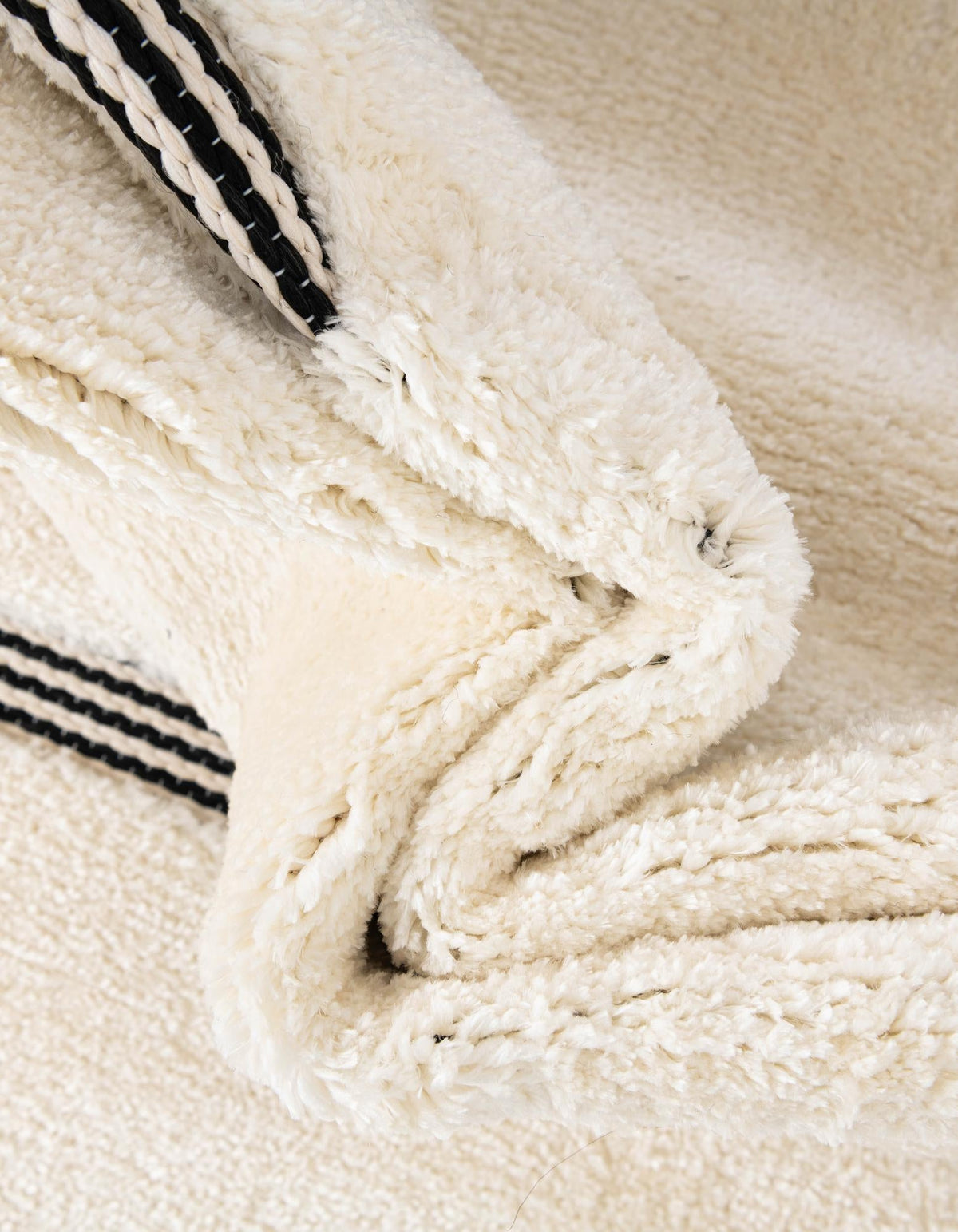 Monochrome Collection Area Rug -  Ash Rectangle Ivory White  lifestyle 29