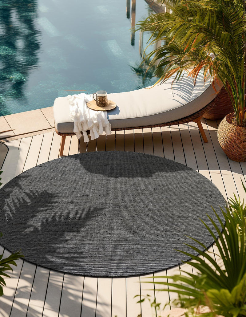 Jill Zarin Malibu Sands Outdoor Collection Area Rug - Pebble (Black Sky) Round Black Sky  lifestyle 10