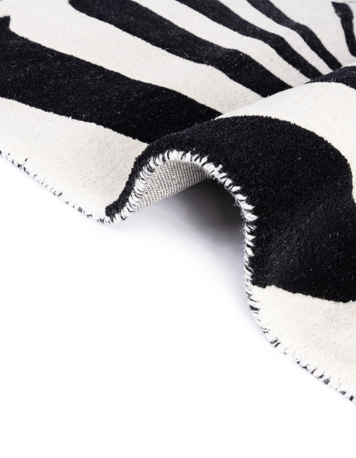 Cyclone Wool Collection Area Rug -  Twister Rectangle Black and White  lifestyle 17