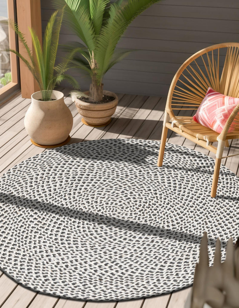 Sustainable Strands Indoor-Outdoor Oasis Collection Area Rug -  Sandbar (Gray) Round Gray  lifestyle 7