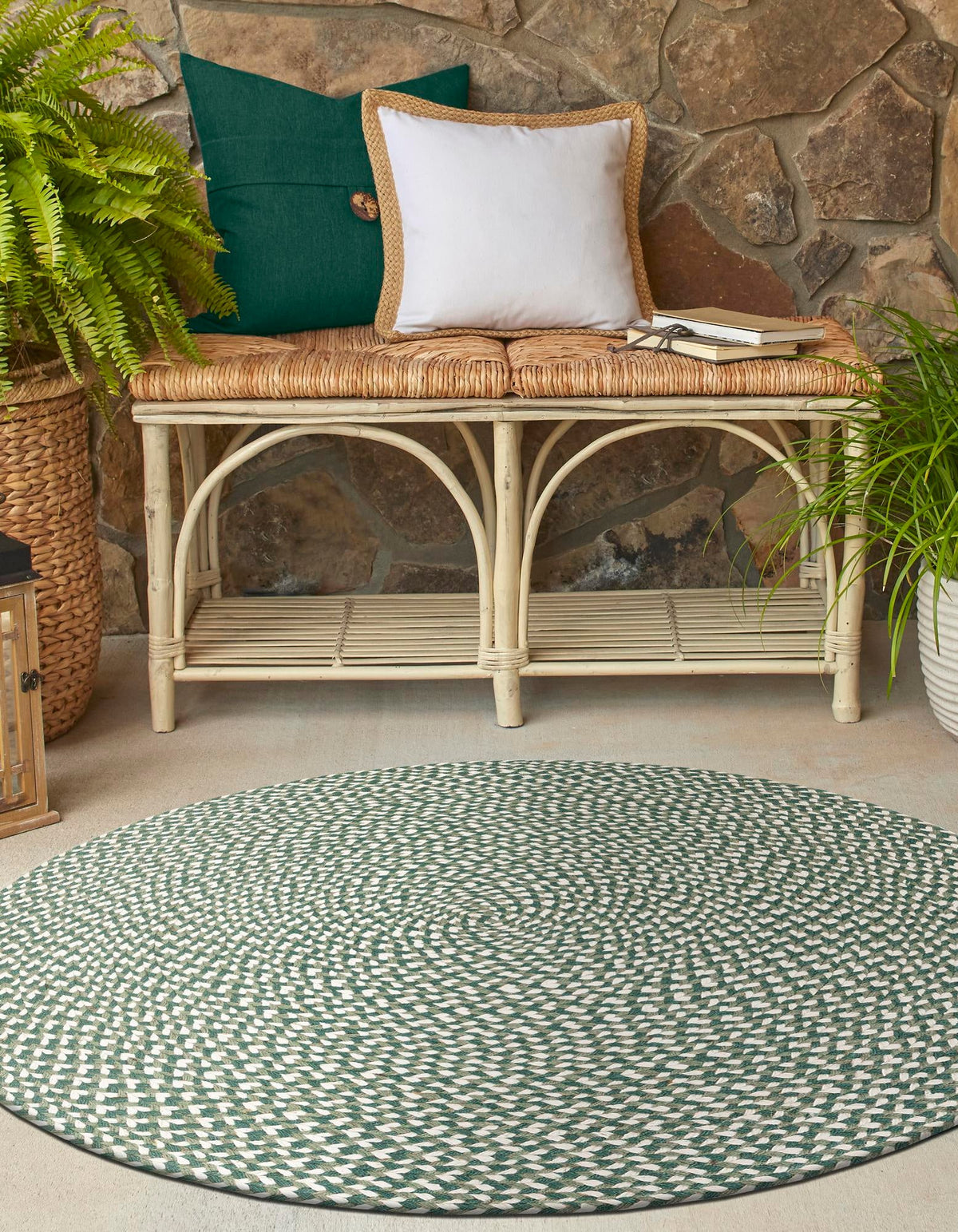 Highland Braided Jute Collection Area Rug - Glenmore (Green) Round Green  lifestyle 9
