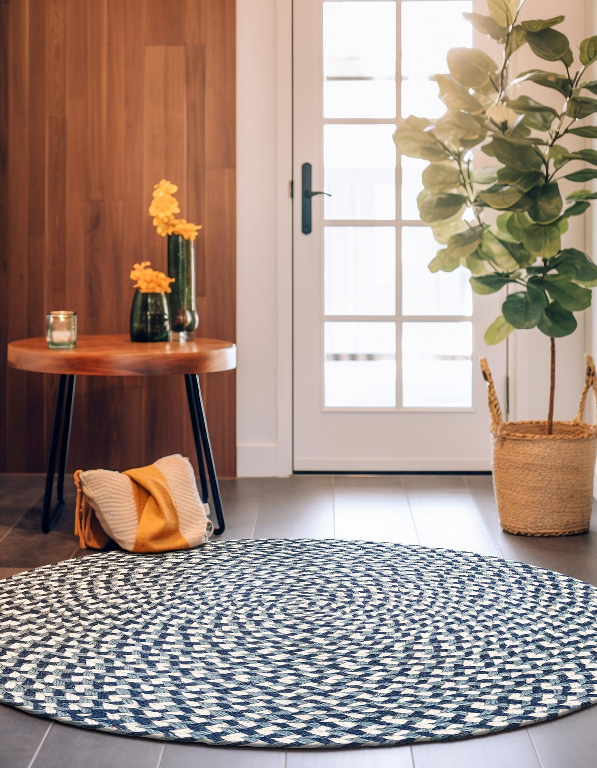 Highland Braided Jute Collection Area Rug - Glenmore (Navy Blue) Round Navy Blue  lifestyle 13