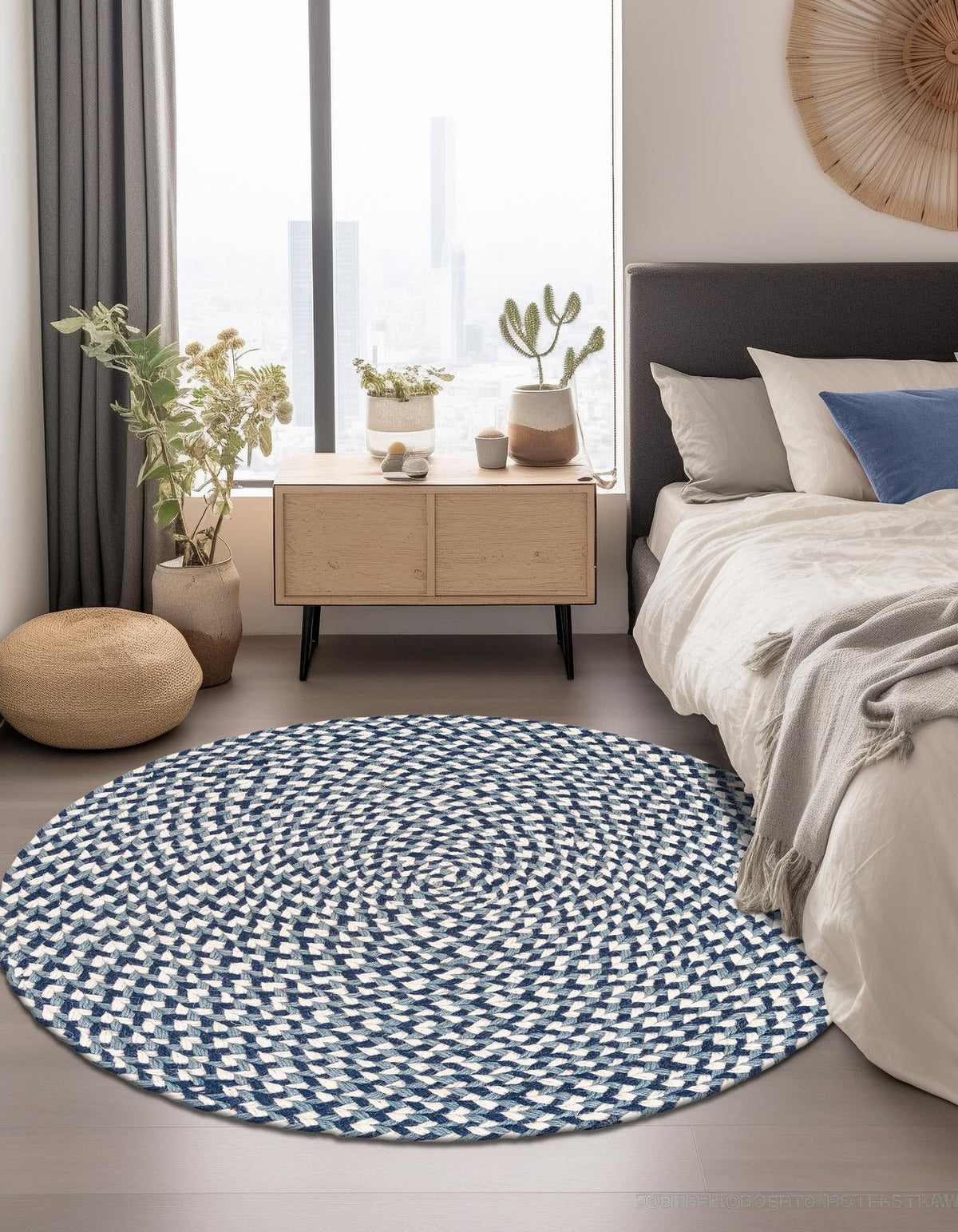 Highland Braided Jute Collection Area Rug - Glenmore (Navy Blue) Round Navy Blue  lifestyle 19