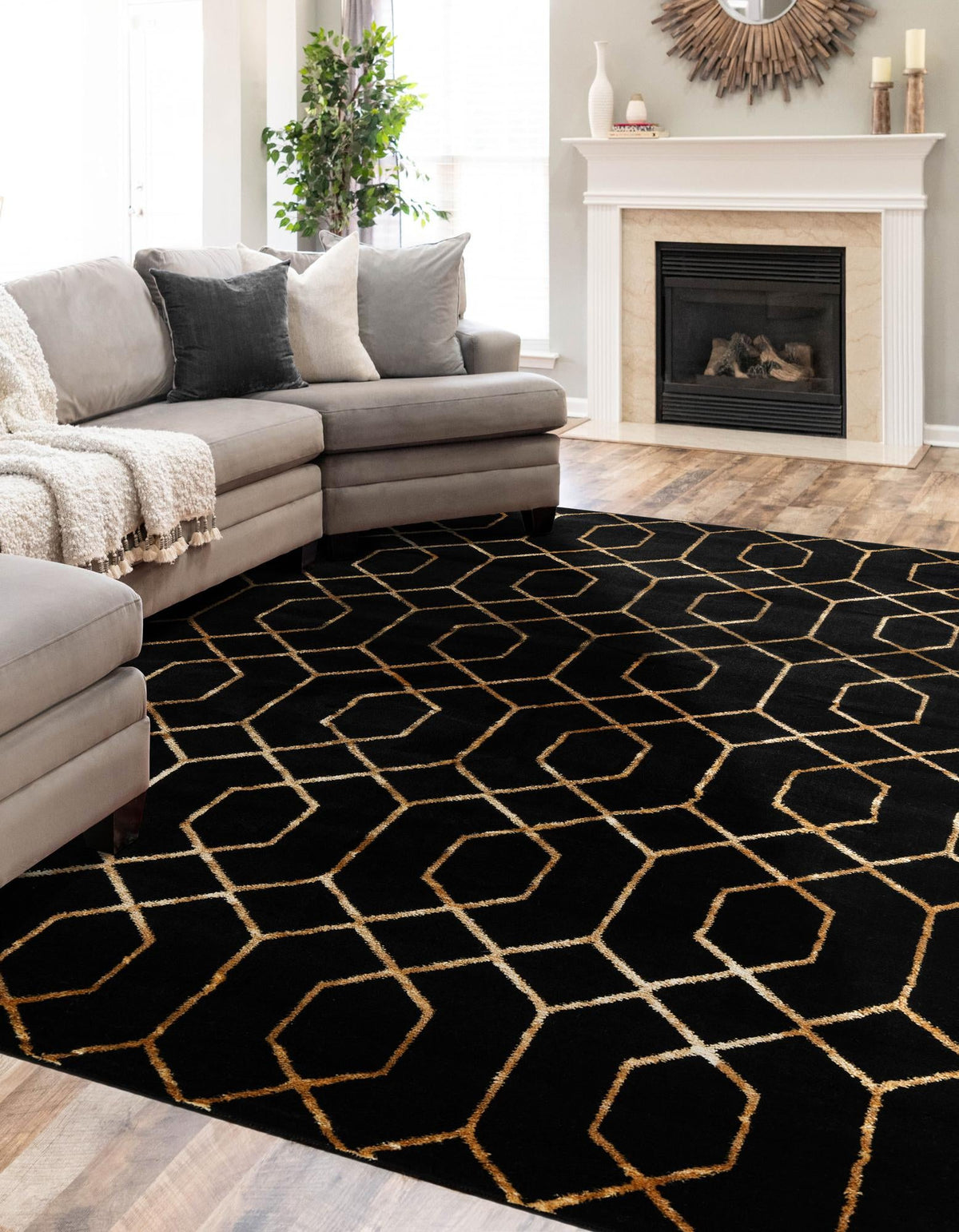 Hollywood Luxe Collection Area Rug - Sunset Rectangle Black and Gold  lifestyle 10