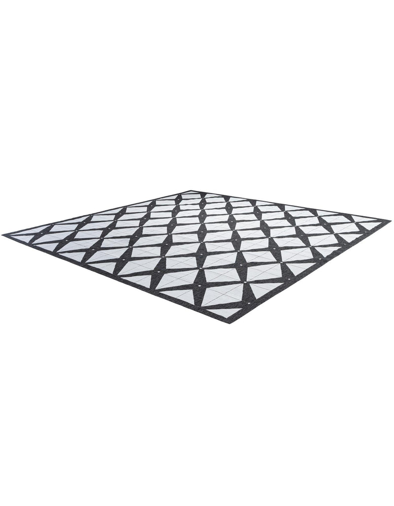 Urban Terrace Collection Area Rug -  Hudson Square Black and White  lifestyle 14
