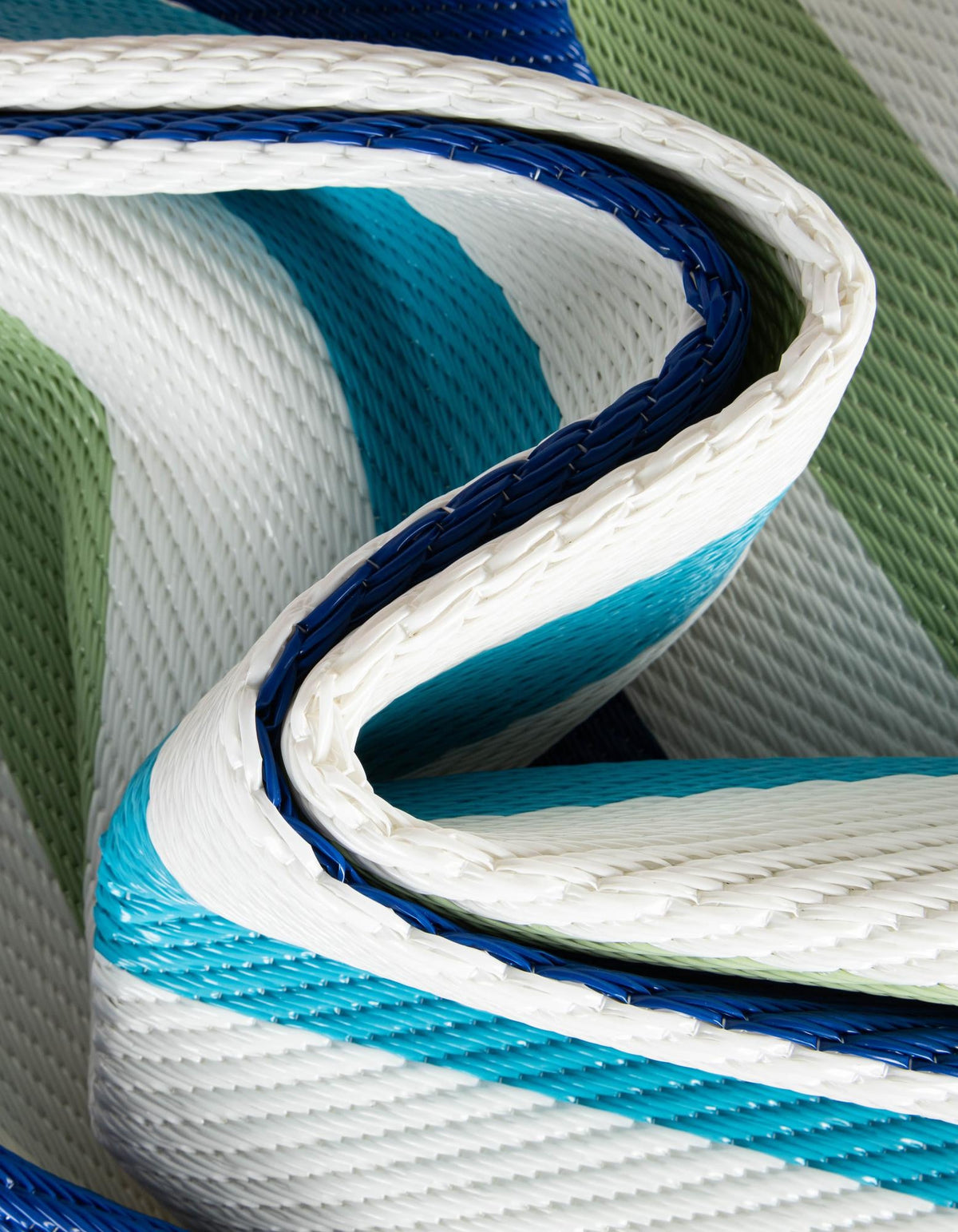 Serene Bay Outdoor Collection Area Rug - Tranquil Rectangle Blue and Green  lifestyle 5
