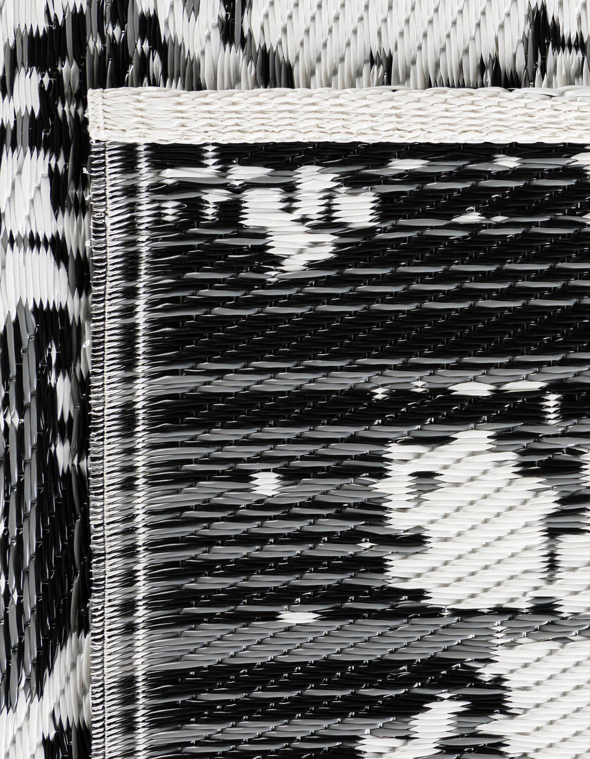 Serene Bay Outdoor Collection Area Rug -  Strand Rectangle Black and White  lifestyle 56