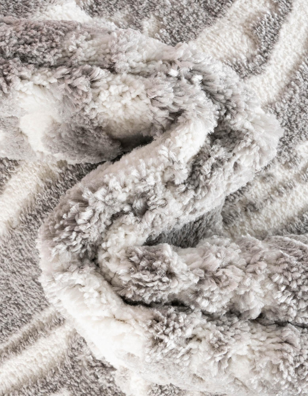 Sienna Collection Area Rug -  Garda Rectangle Cloud Gray  lifestyle 18