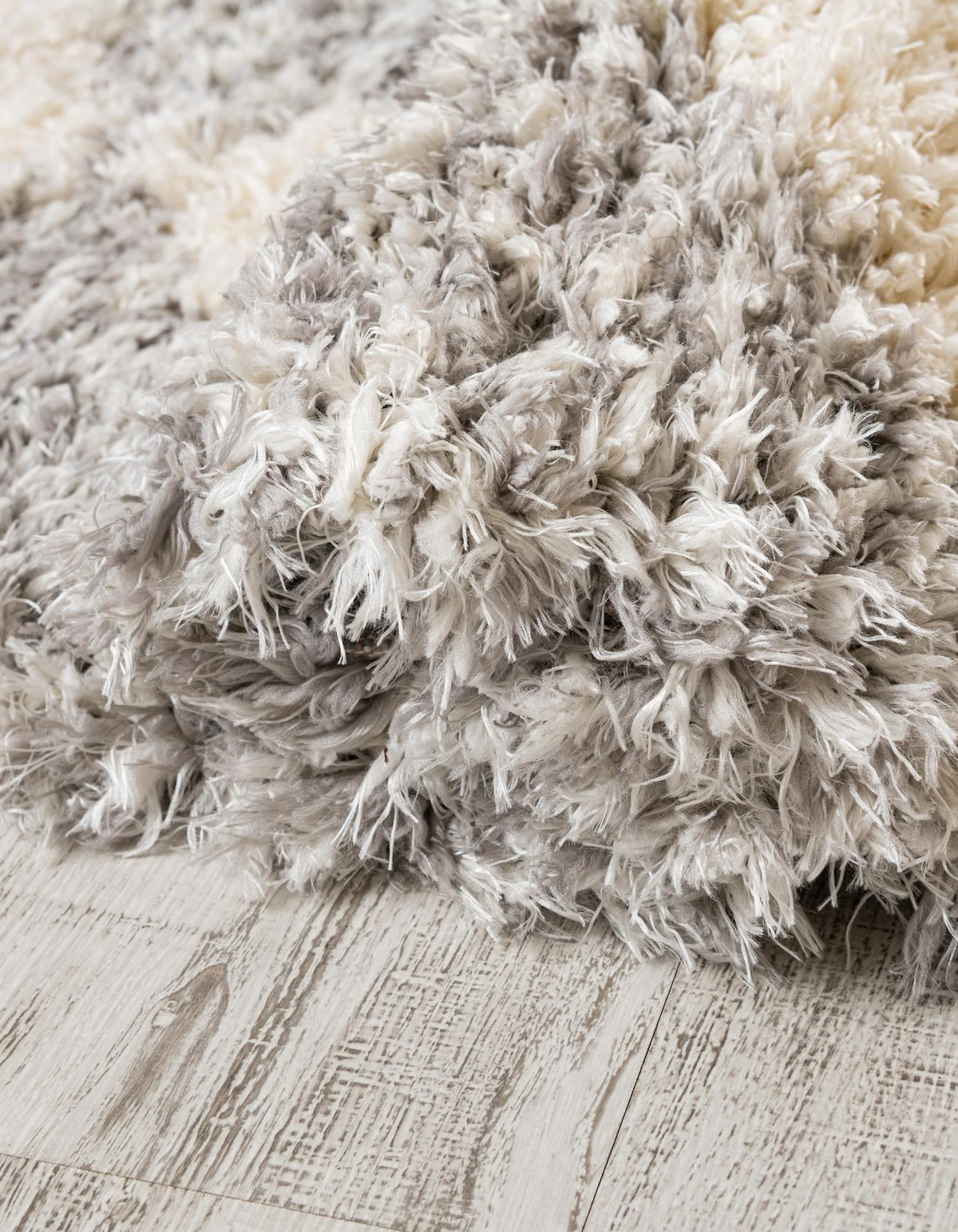 Eternal Plush Oasis Collection Area Rug -  Bliss Round Pearl and Gray  lifestyle 10