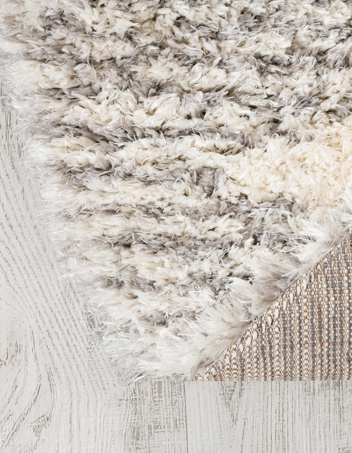 Eternal Plush Oasis Collection Area Rug -  Bliss Round Pearl and Gray  lifestyle 13